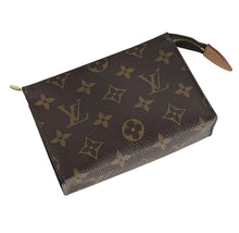 Load image into Gallery viewer, Louis Vuitton toilerty 15