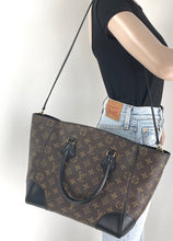Load image into Gallery viewer, Louis Vuitton phenix MM
