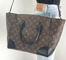 Load image into Gallery viewer, Louis Vuitton phenix MM
