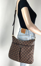 Load image into Gallery viewer, Louis Vuitton bloomsbury PM