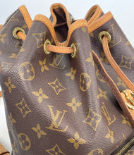 Load image into Gallery viewer, Louis Vuitton Montsouris MM backpack