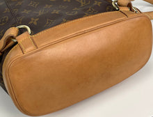 Load image into Gallery viewer, Louis Vuitton Montsouris MM backpack