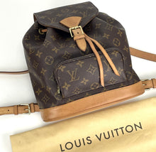 Load image into Gallery viewer, Louis Vuitton Montsouris MM backpack