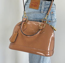 Load image into Gallery viewer, Louis Vuitton alma BB beige vernis leather