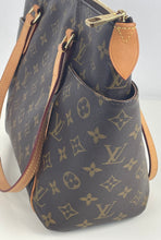 Load image into Gallery viewer, Louis Vuitton totally PM in monogram