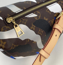 Load image into Gallery viewer, Louis Vuitton league of legends bumbag