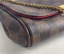 Load image into Gallery viewer, Louis Vuitton favorite pm damier