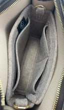 Load image into Gallery viewer, Louis Vuitton toiletry 19 with insert