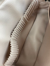 Load image into Gallery viewer, Louis Vuitton trousse toilette 23