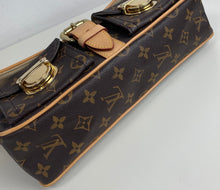 Load image into Gallery viewer, Louis Vuitton hudson pm in monogram