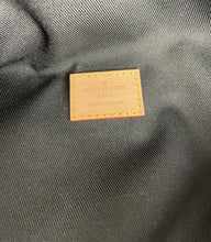 Load image into Gallery viewer, Louis Vuitton bumbag in monogram