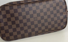 Load image into Gallery viewer, Louis Vuitton neverfull MM in damier ebene
