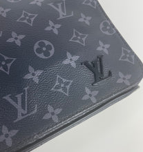 Load image into Gallery viewer, Louis Vuitton District PM monogram eclipse