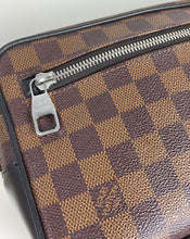 Load image into Gallery viewer, Louis Vuitton Kasai clutch in damier ebene canvas