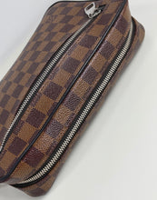 Load image into Gallery viewer, Louis Vuitton Kasai clutch in damier ebene canvas