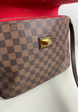 Load image into Gallery viewer, Louis Vuitton besace rosebery in damier ebene