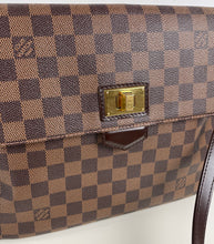 Load image into Gallery viewer, Louis Vuitton besace rosebery in damier ebene