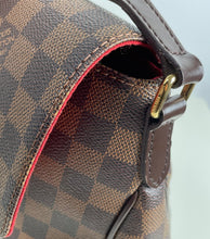 Load image into Gallery viewer, Louis Vuitton besace rosebery in damier ebene