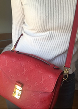 Load image into Gallery viewer, Louis Vuitton pochette metis in empreinte leather