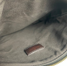 Load image into Gallery viewer, Louis Vuitton damier ebene pochette melville