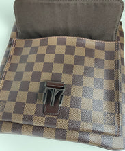 Load image into Gallery viewer, Louis Vuitton damier ebene pochette melville