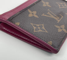 Load image into Gallery viewer, Louis Vuitton zipped cardholder in fuchsia
