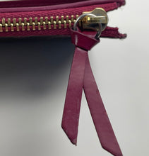 Load image into Gallery viewer, Louis Vuitton zipped cardholder in fuchsia
