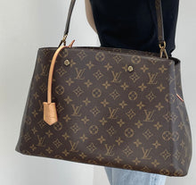 Load image into Gallery viewer, Louis Vuitton montaigne GM