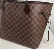 Load image into Gallery viewer, Louis Vuitton Neverfull MM size in damier ebene