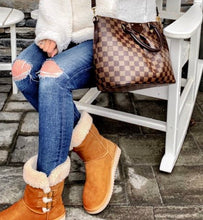 Load image into Gallery viewer, Louis Vuitton Siena MM in damier ebene