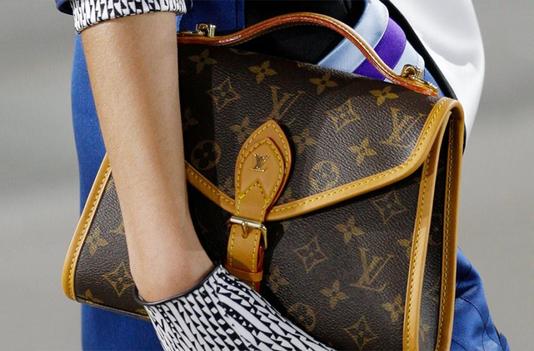 Louis Vuitton ivy in monogram Lady Clara s Collection