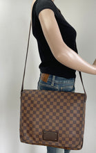 Load image into Gallery viewer, Louis Vuitton Brooklyn MM in damier ebene