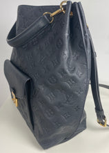 Load image into Gallery viewer, Louis Vuitton metis hobo in empreinte leather