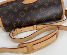 Load image into Gallery viewer, Louis Vuitton sologne monogram