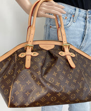 Load image into Gallery viewer, Louis Vuitton tivoli GM