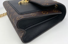 Load image into Gallery viewer, Louis Vuitton Victoire chain bag