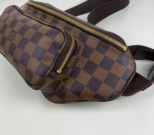 Load image into Gallery viewer, Louis Vuitton melville waist/bumbag
