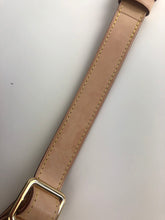 Load image into Gallery viewer, Louis Vuitton bumbag in monogram