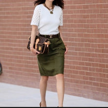 Load image into Gallery viewer, Louis Vuitton hudson pm in monogram