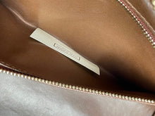 Load image into Gallery viewer, Louis Vuitton toiletry king size in monogram