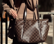 Load image into Gallery viewer, Louis Vuitton totally pm damier