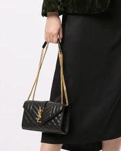 Load image into Gallery viewer, Saint Laurent YSL small envelope bag black