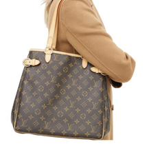 Load image into Gallery viewer, Louis Vuitton batignolles vertical