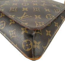 Load image into Gallery viewer, Louis Vuitton musette salsa in monogram