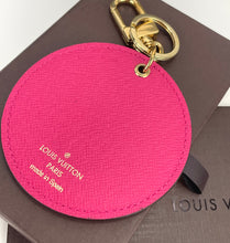 Load image into Gallery viewer, Louis Vuitton Illustre travel christmas animation charm /Key Ring