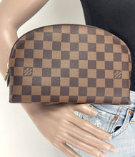 Load image into Gallery viewer, Louis Vuitton cosmetic pouch GM in damier