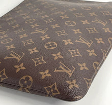 Load image into Gallery viewer, Louis Vuitton Etui Voyage MM