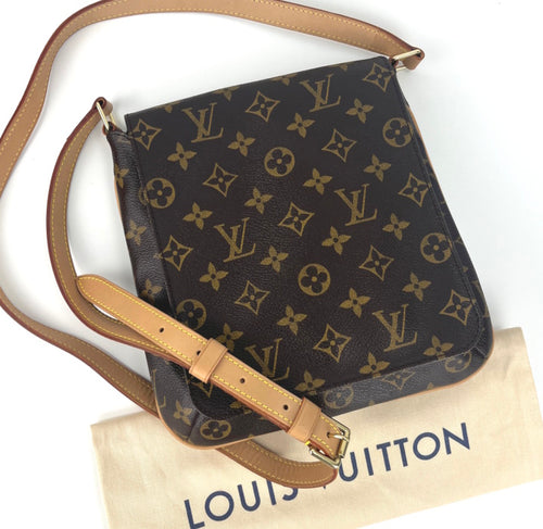 Louis Vuitton musette salsa in monogram