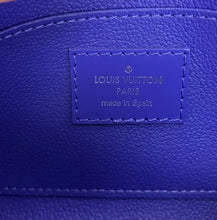 Load image into Gallery viewer, Louis Vuitton cosmetic pouch PM epi figue