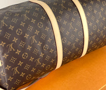 Load image into Gallery viewer, Louis Vuitton keepall bandouliere 55 in monogram
